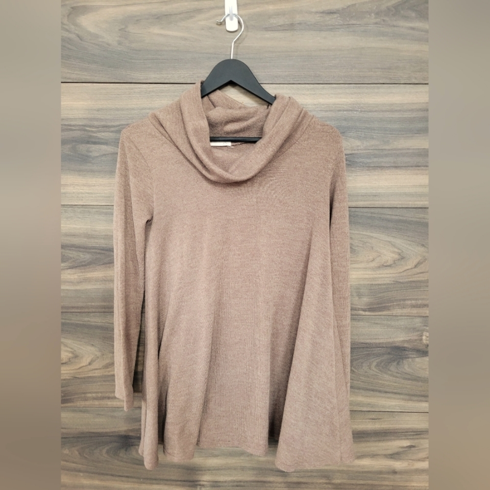Jella C cowl neck sweater